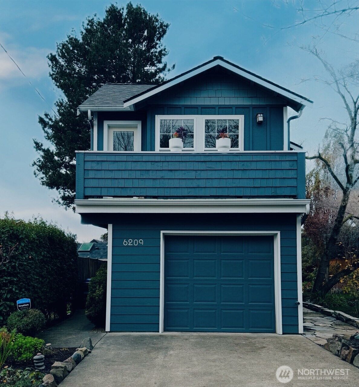 Property Photo:  6209  6th Avenue NW  WA 98107 