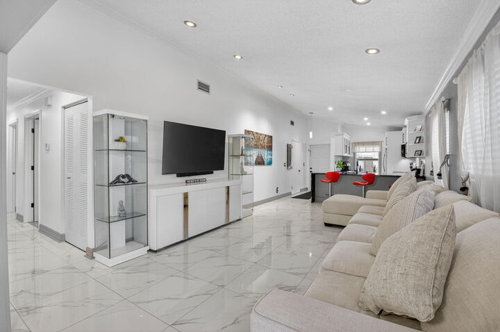 Property Photo:  8665 Jasmine Way 8665  FL 33496 