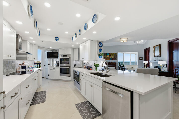 Property Photo: 2400 S Ocean Drive 8100-B FL 34949