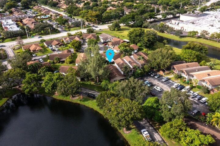 Property Photo: 2259 Nova Village Drive FL 33317