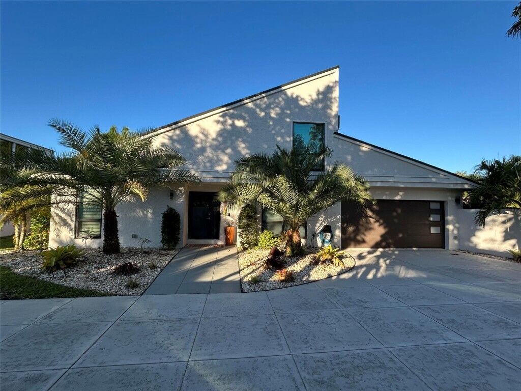 Property Photo:  7831 NW 4th Street  FL 33324 