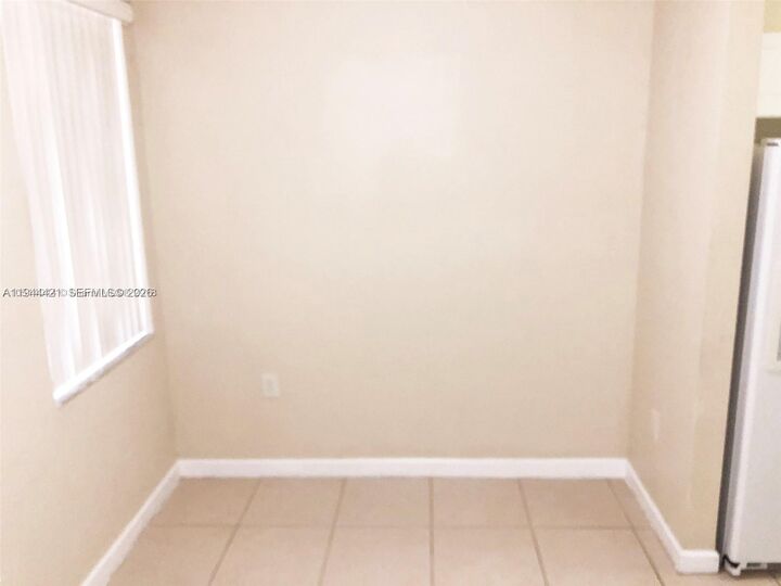 Property Photo:  2884 SE 2 Dr 2  FL 33033 