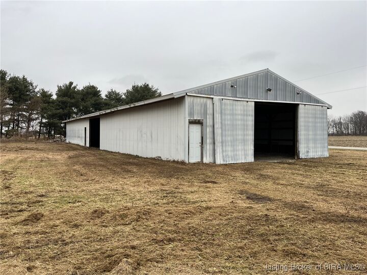 Property Photo: 4015 N 700 W IN 46901