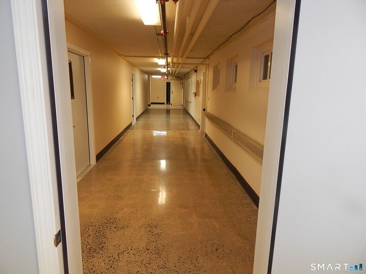 Property Photo:  150 Prospect Street  CT 06109 