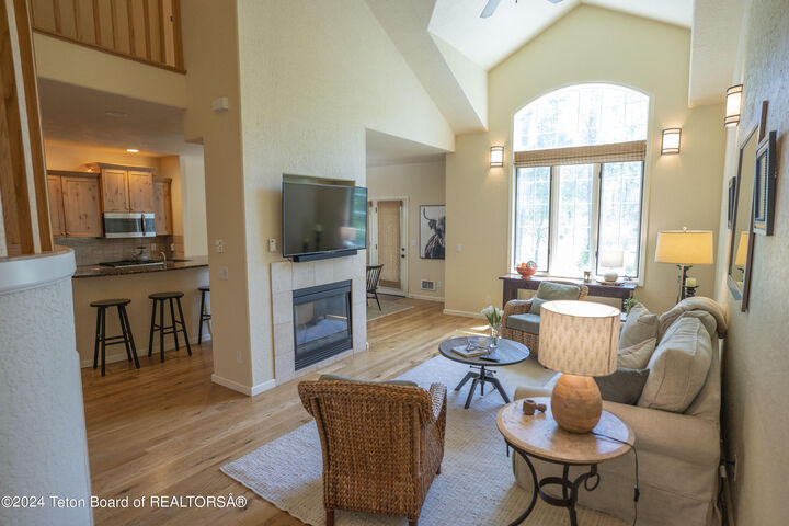 Property Photo:  129 Cobble Creek Lane  ID 83422 