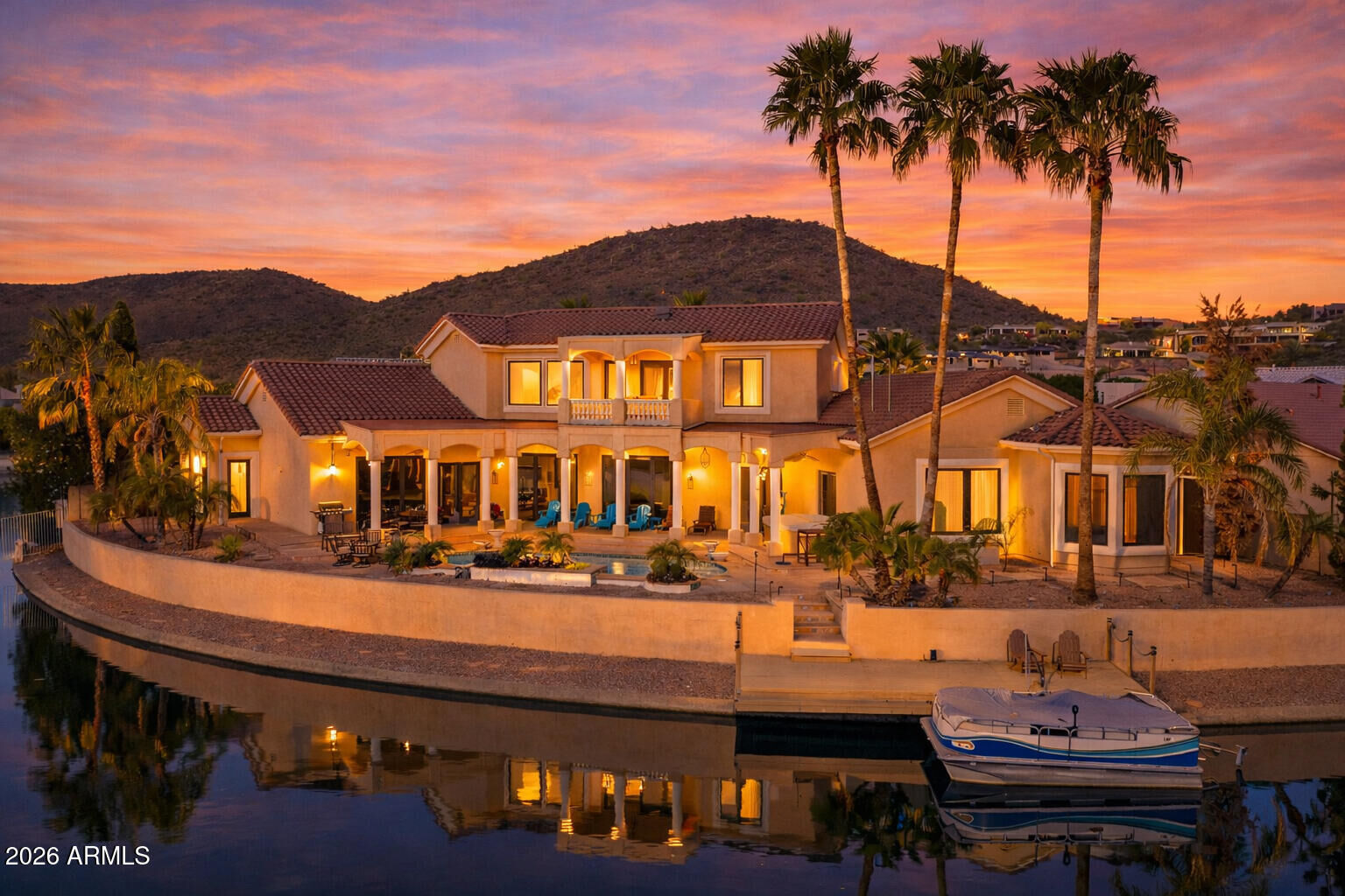 Property Photo:  5229 W Lone Cactus Drive  AZ 85308 