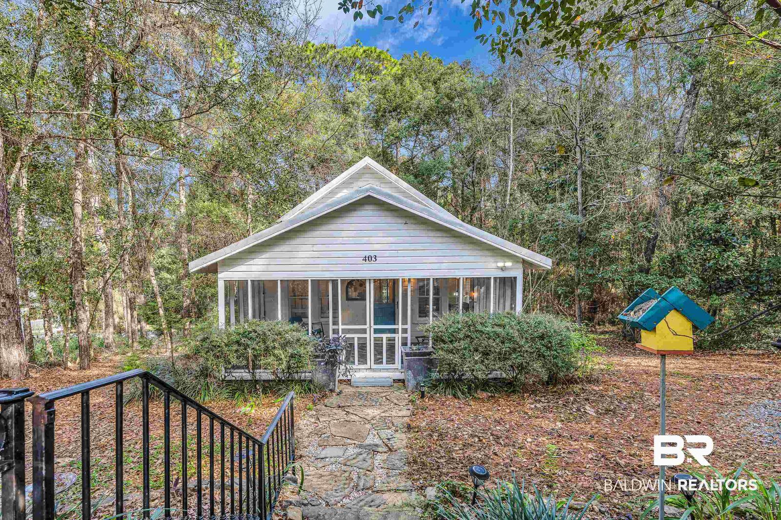 Property Photo: 403 Pensacola Avenue AL 36532