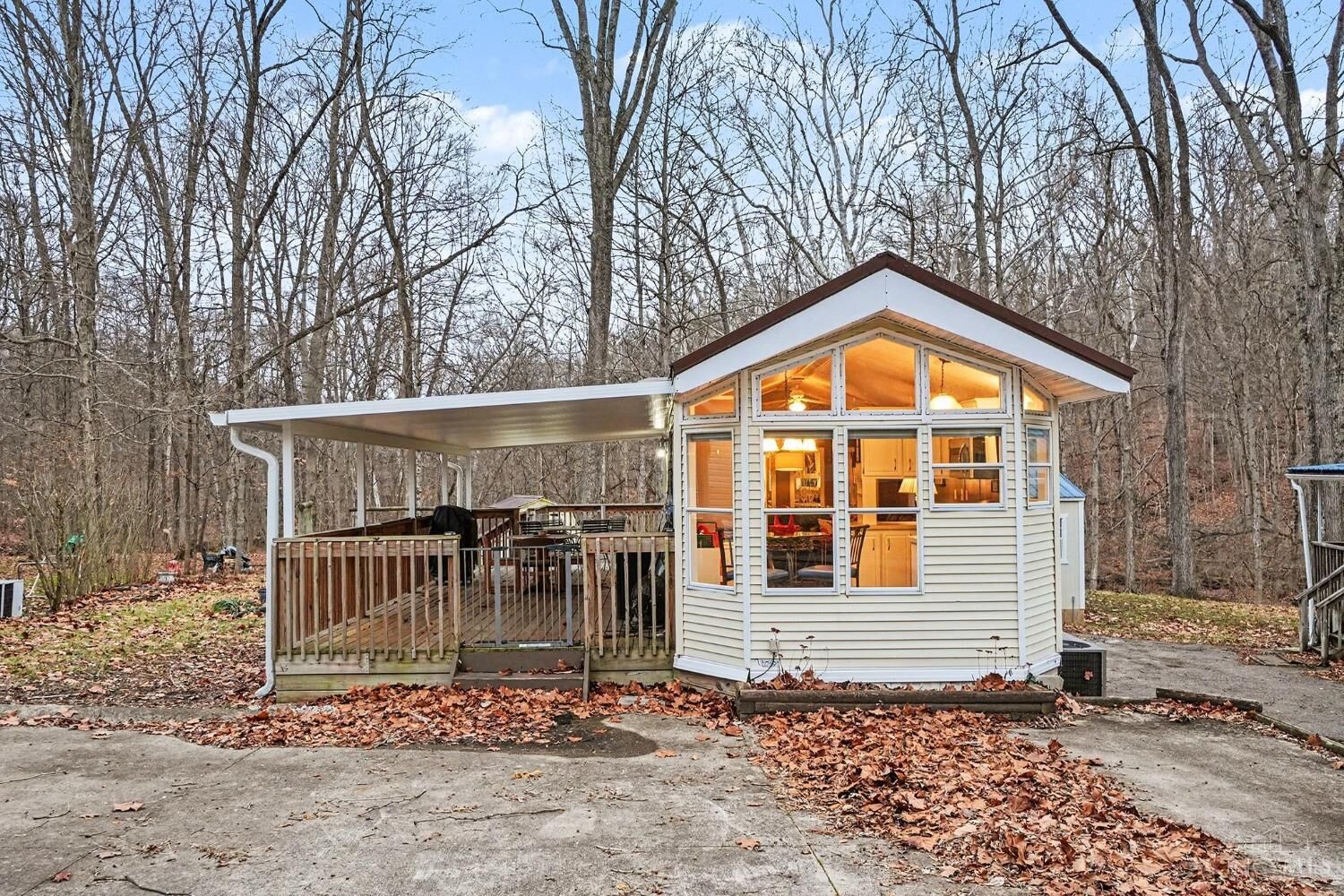 Property Photo:  162 W Old State Road 101  IN 47353 