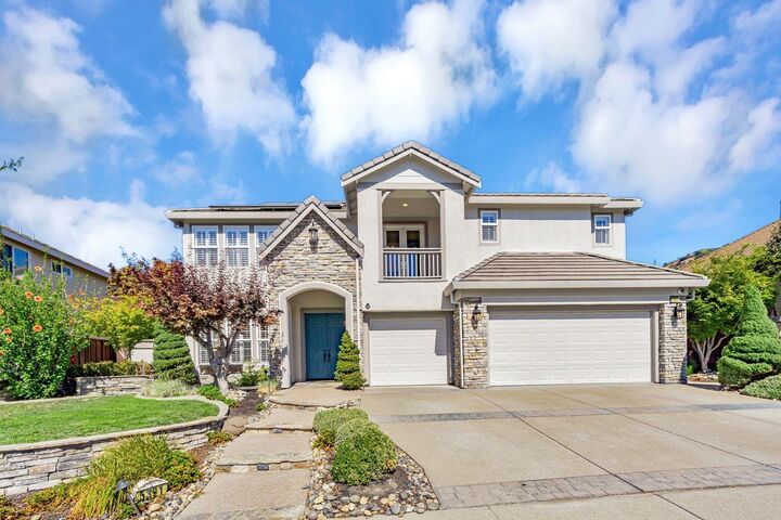 Property Photo: 5391 Fernbank Dr CA 94521