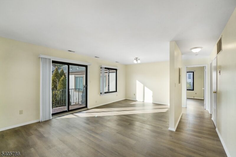 Property Photo:  16298 Dell Pl  NJ 07874 