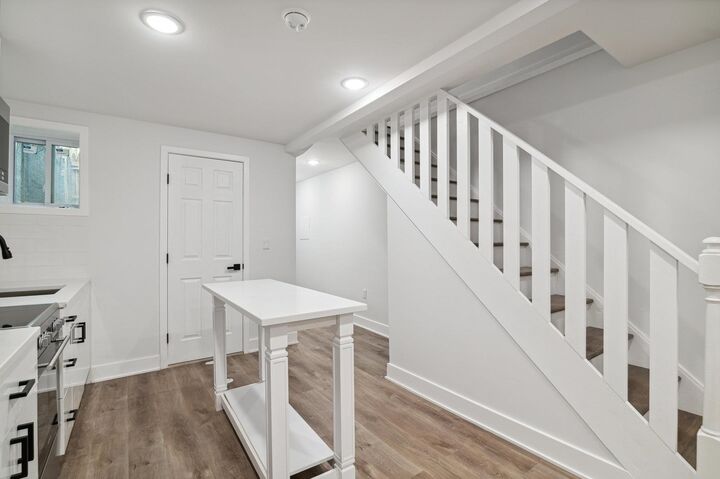 Property Photo:  36 Park St 1  NJ 07304 