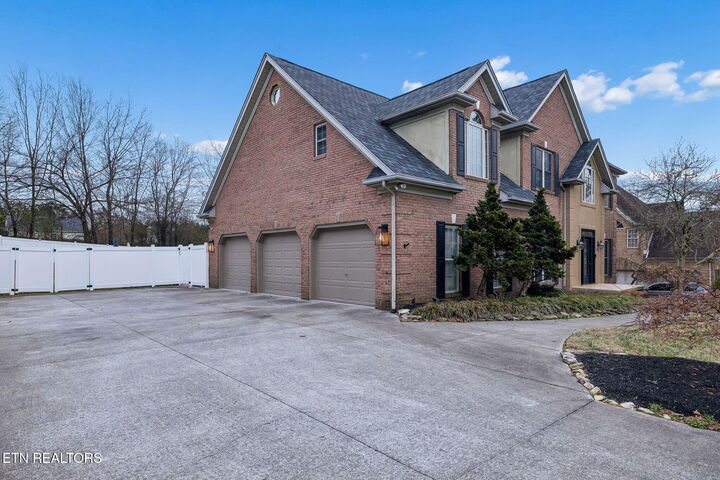 Property Photo:  1330 Berkley Hills Lane  TN 37849 