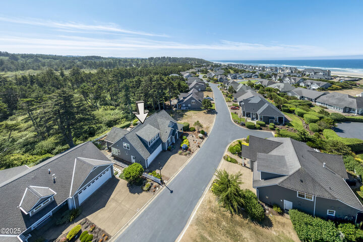 Property Photo:  5635 SW Arbor Drive  OR 97366 