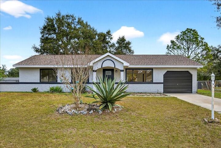 Property Photo:  37 Hickory Track Way  FL 34472 