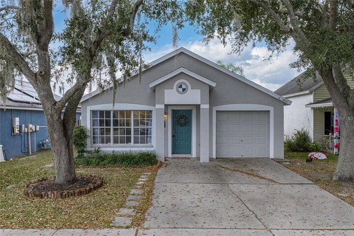 Property Photo:  1912 Falling Star Lane  FL 33549 