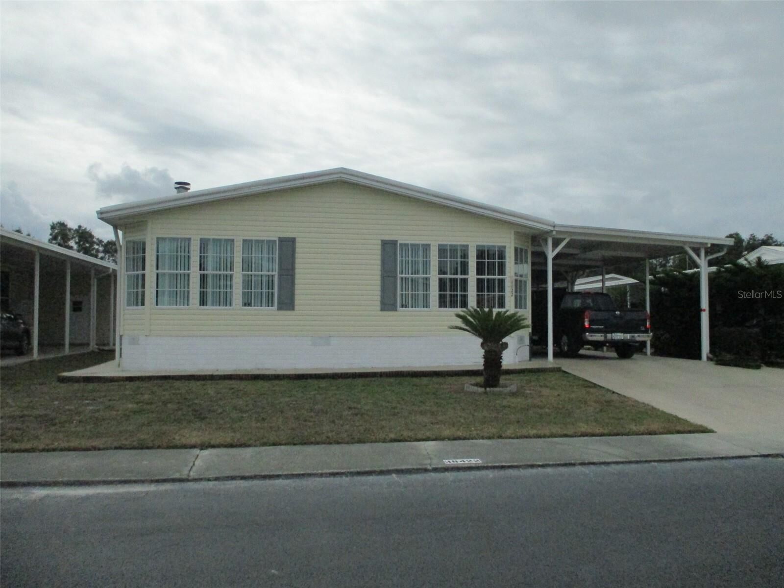 Property Photo: 38422 Stafford Drive FL 33540