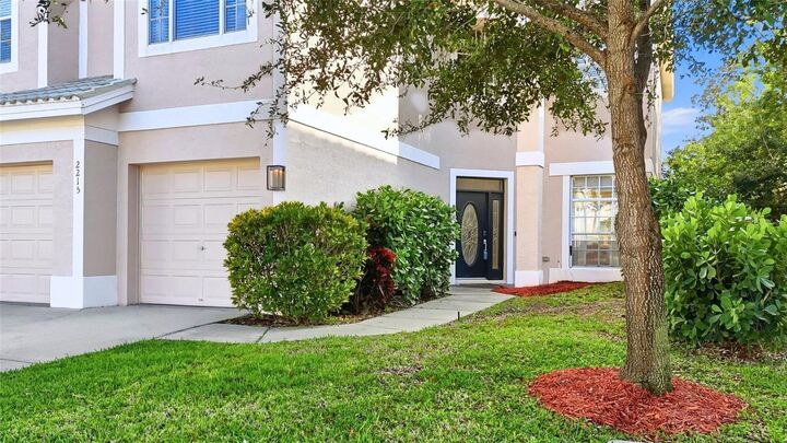 Property Photo:  2215 Clarine Way N  FL 34698 