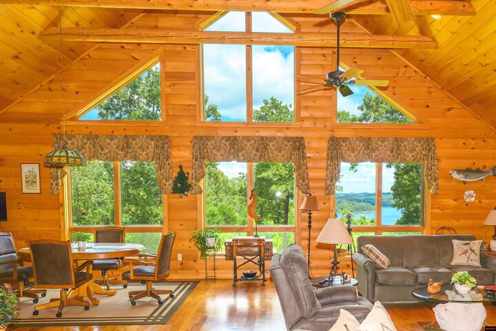 Property Photo:  706 Blackjack Trail  AR 72653 