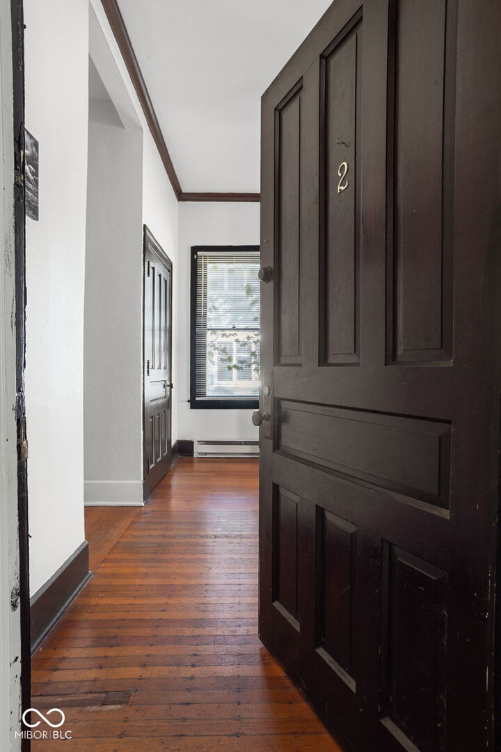 Property Photo:  784 Woodruff Place East Drive 2  IN 46201 