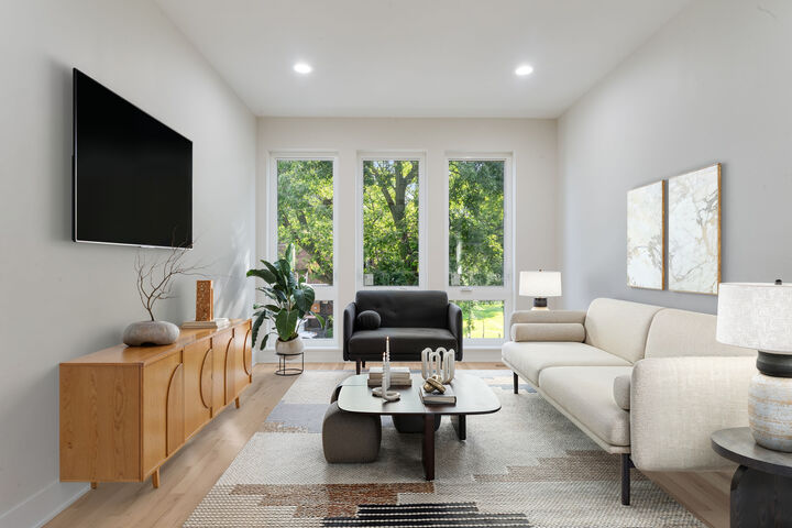 Property Photo:  6408 S Vernon Avenue 2  IL 60637 