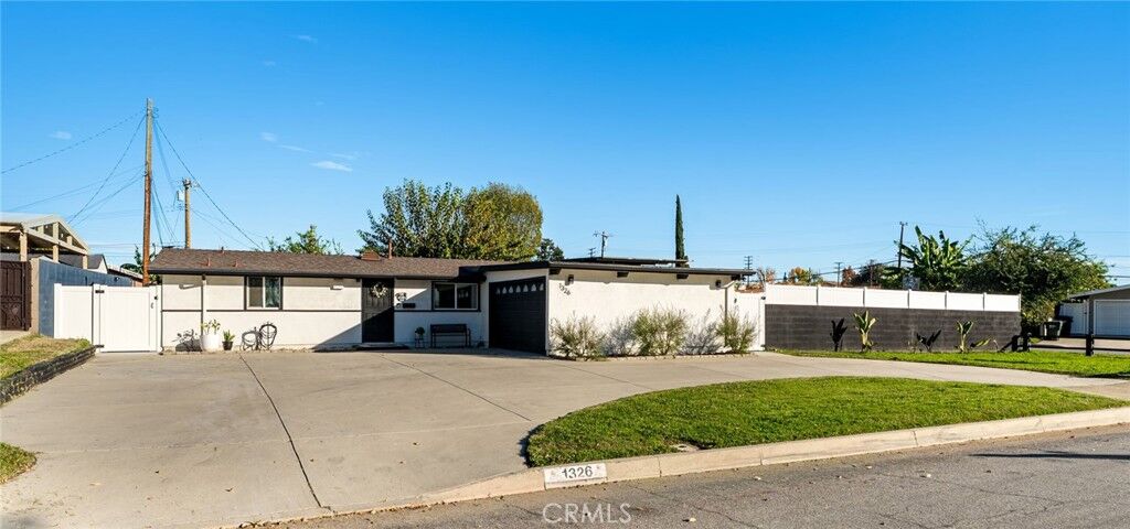Property Photo:  1326 N Viceroy Avenue  CA 91722 