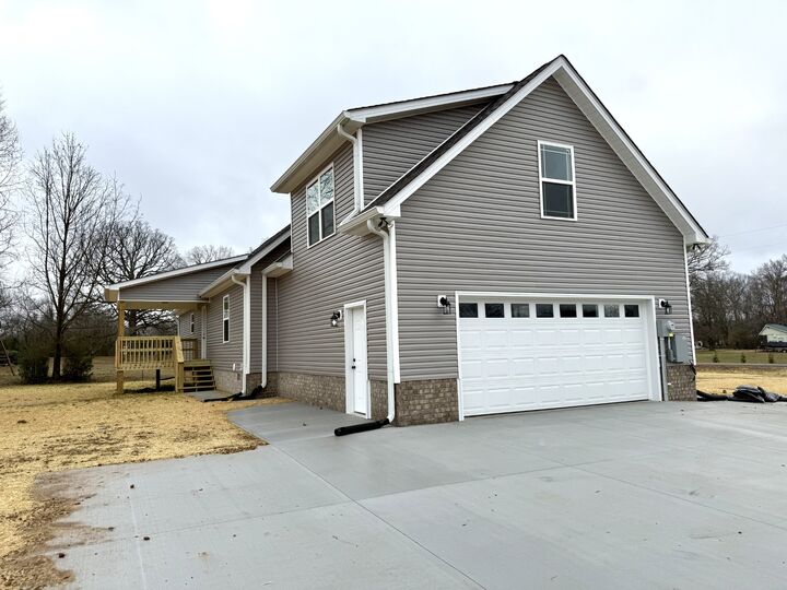 Property Photo: 52 Wiseman Lane TN 37398