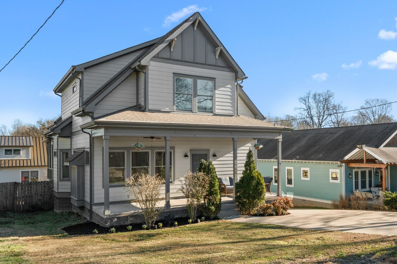 Property Photo:  3906 Oxford St  TN 37216 
