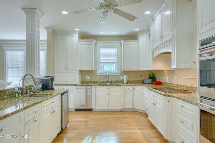 Property Photo:  205 Aberlady Bay  NC 28594 
