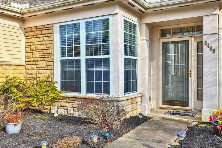 Property Photo:  8400 Old World Court  KY 41091 