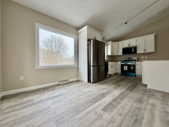 Property Photo: 5 Dwyer Street NH 03054