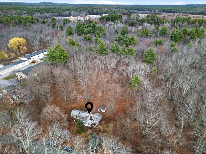Property Photo:  20 Indian River Road  NH 03042 
