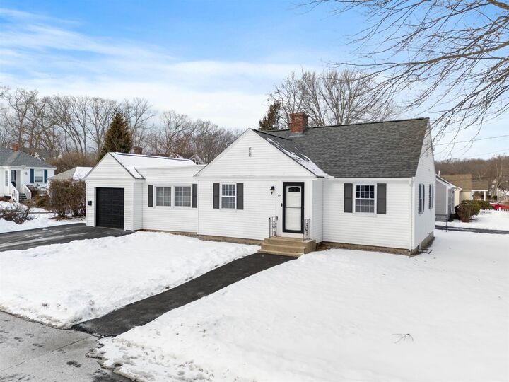 Property Photo: 276 Salmon Street NH 03104