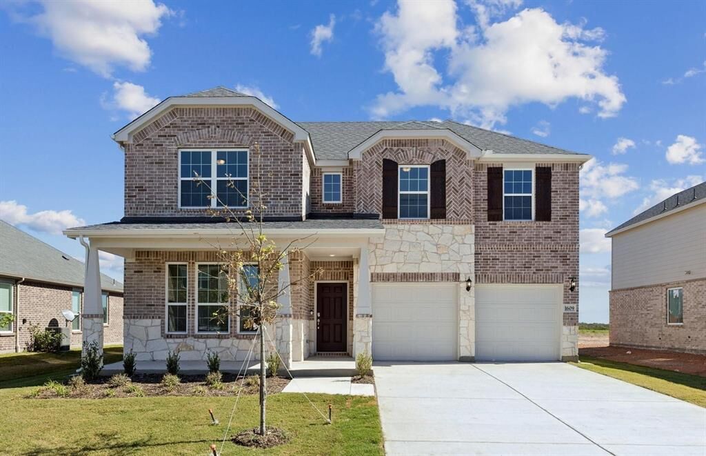 Property Photo:  1609 Prosper Lane  TX 75409 