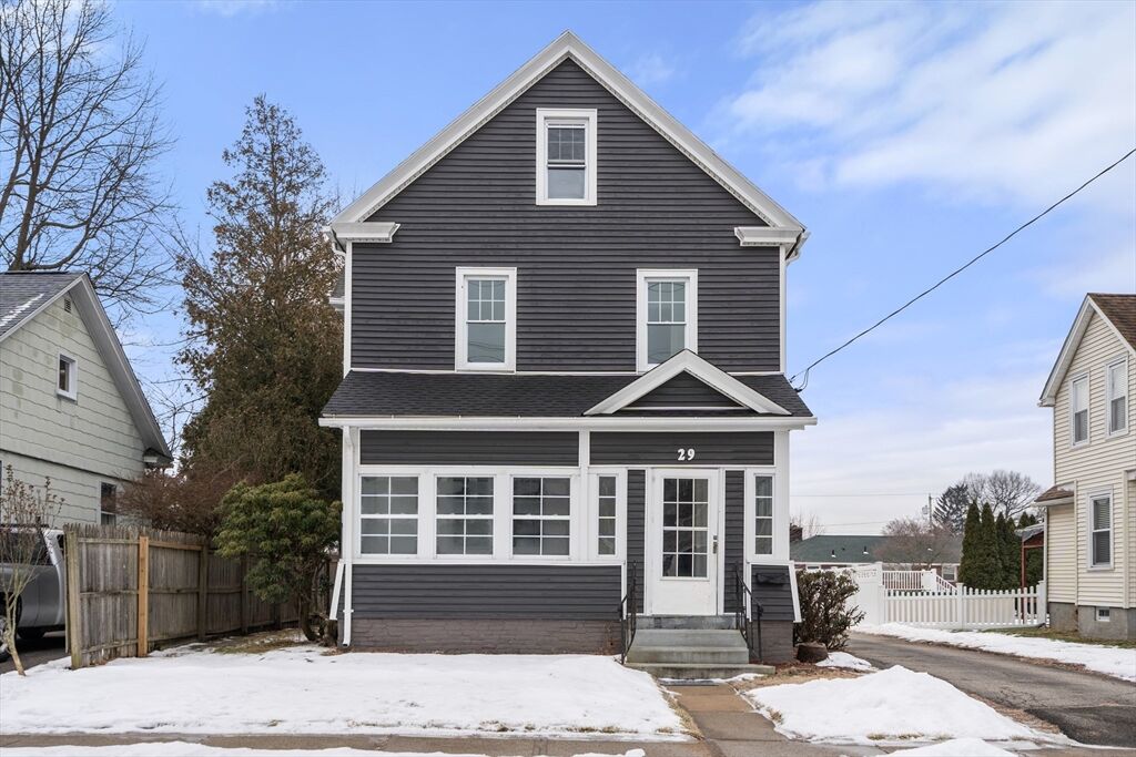 Property Photo:  29 Sunnymeade Ave  MA 01020 