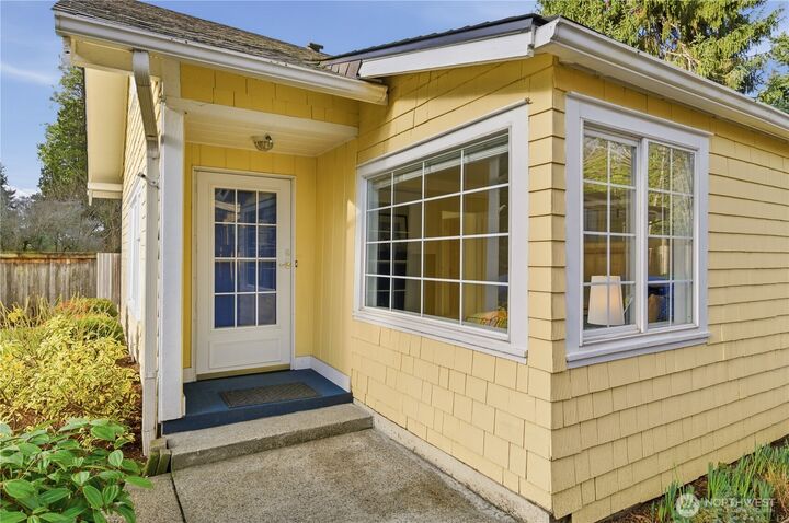 Property Photo:  2136 N 90th Street  WA 98103 