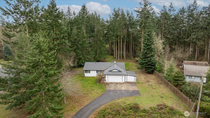 Property Photo:  2295  Wellman Place  WA 98277 