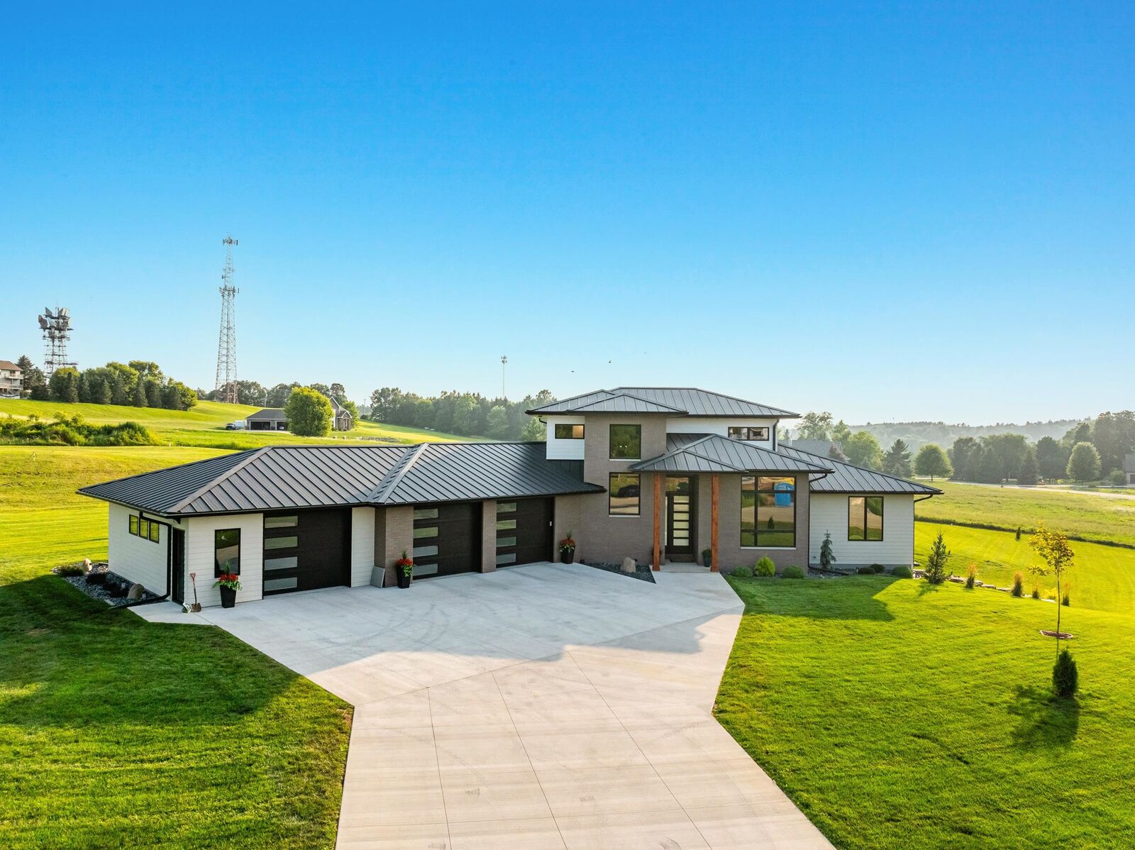 Property Photo:  W8251 Hackberry Hills Road  WI 54944-9136 