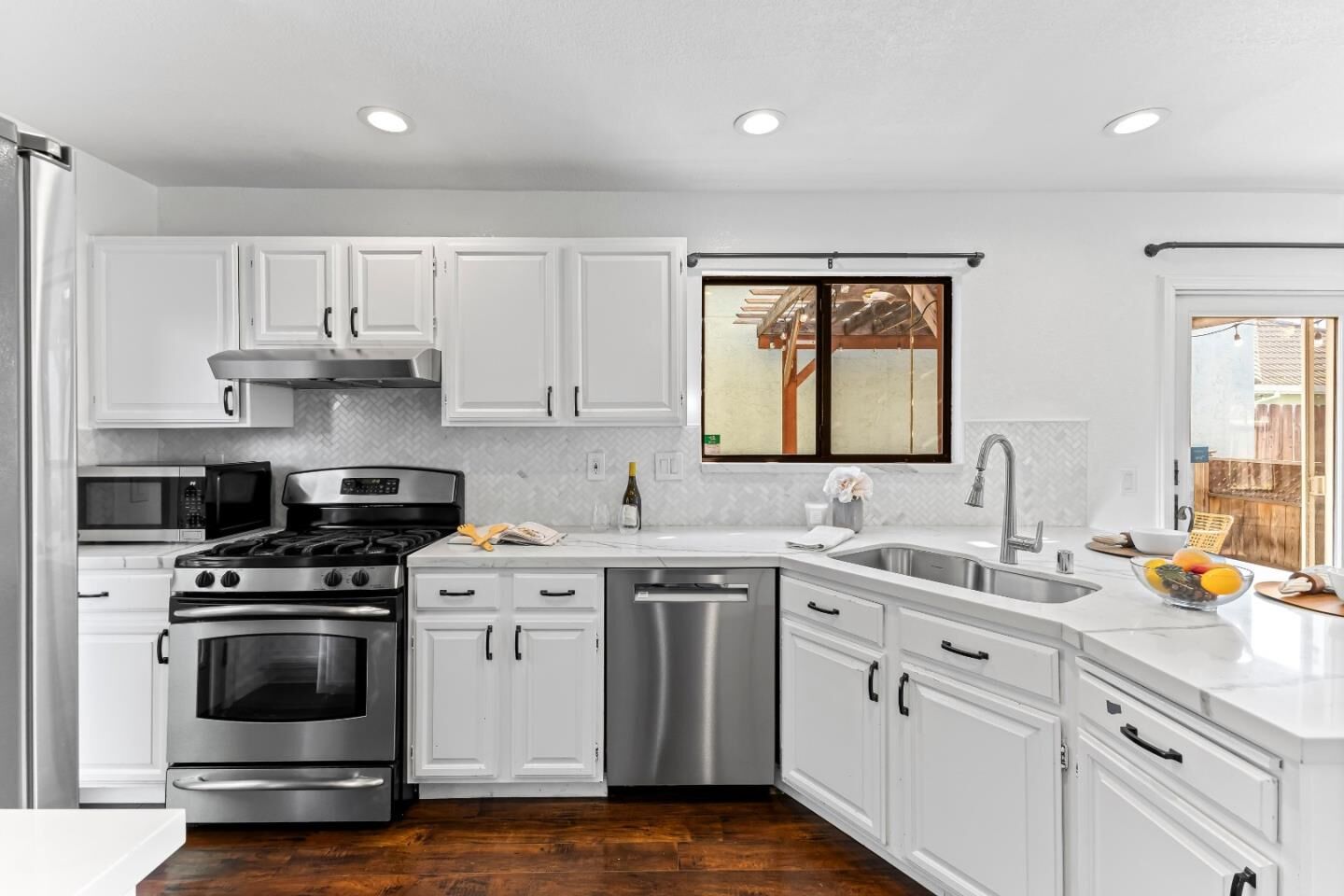 Property Photo:  1165 Lerma Lane  CA 95020 