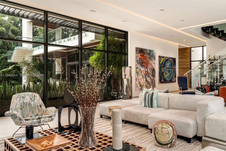 Property Photo:  4780 SW 86th Ter  FL 33143 