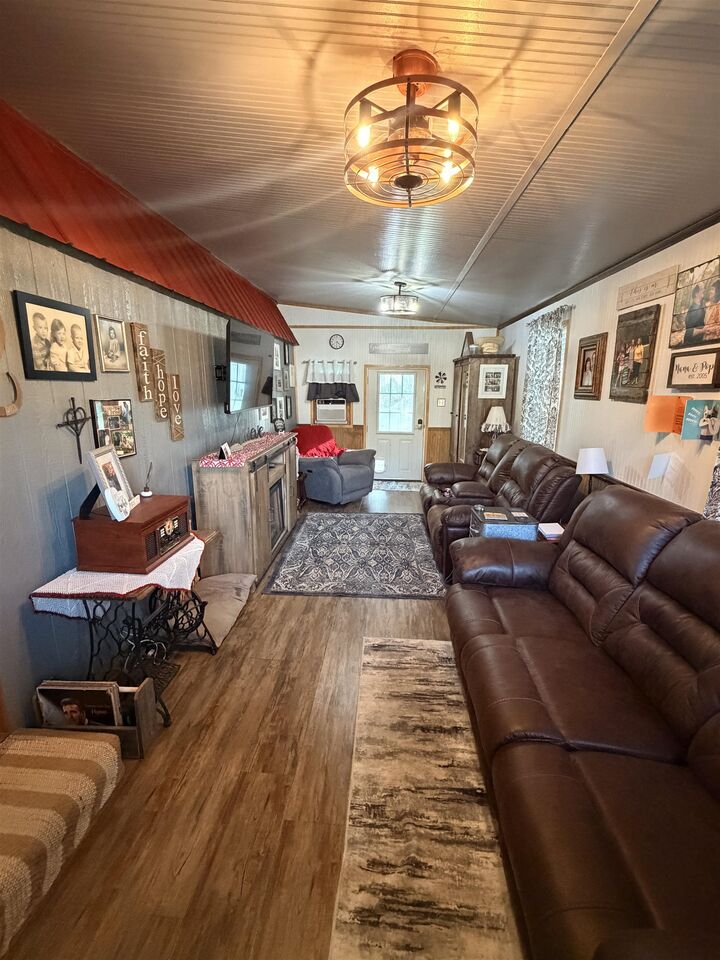 Property Photo:  9022 Dairyland Heights  TX 77656 