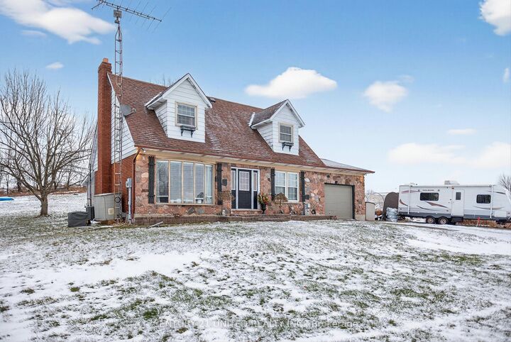 Property Photo:  965 Hiawatha Line  ON K9J 6X8 