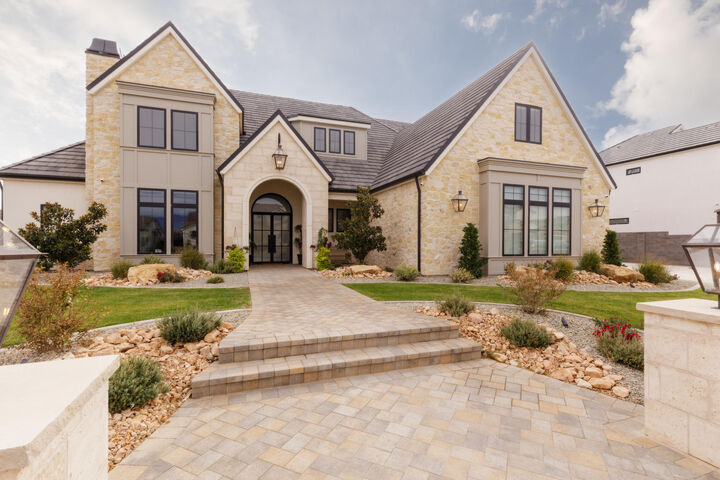 Property Photo:  3384 E Seegmiller Dr  UT 84790 