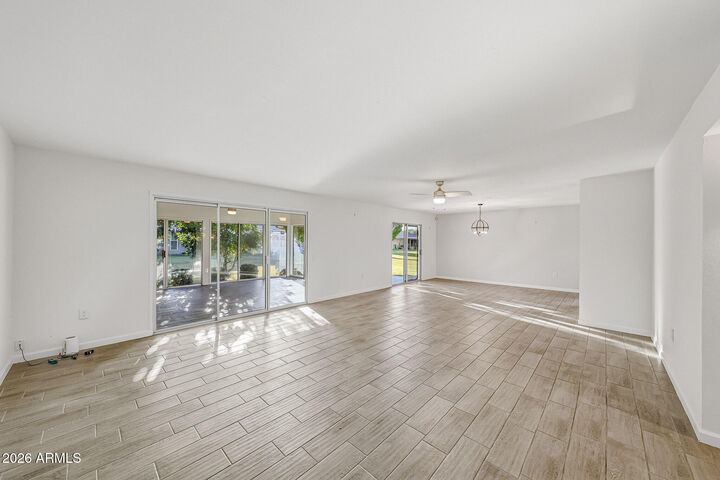 Property Photo:  19045 N Signal Butte Circle  AZ 85373 