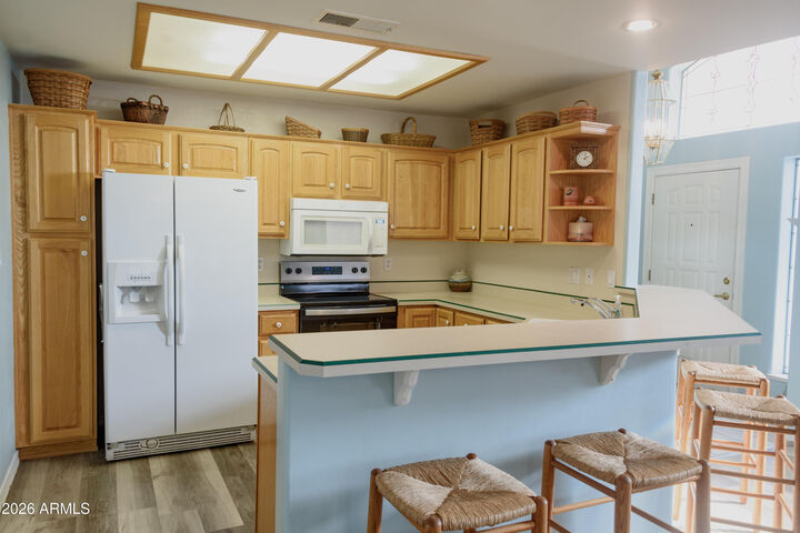 Property Photo:  2055 N 56th Street 8  AZ 85215 
