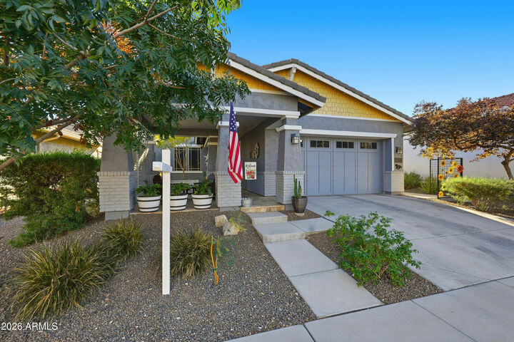 Property Photo:  20757 W Minnezona Avenue  AZ 85396 