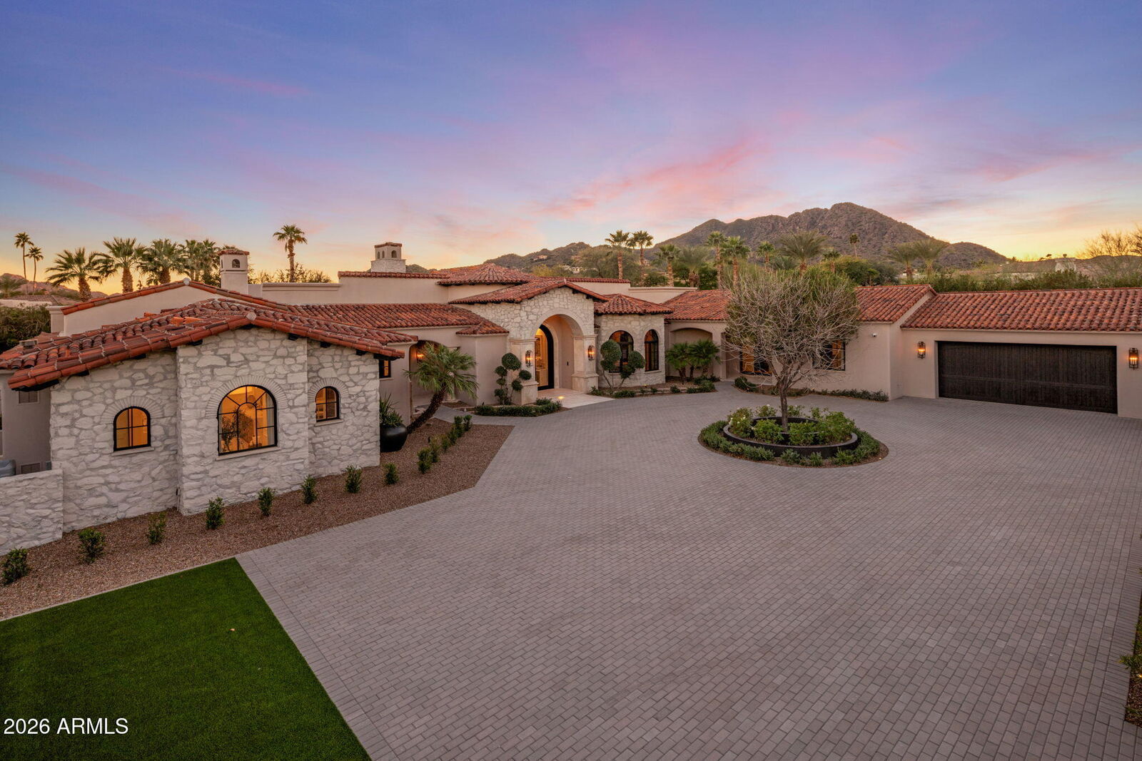 Property Photo:  4901 E Tomahawk Trail  AZ 85253 