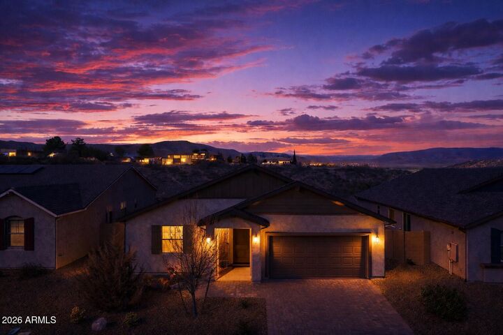 Property Photo: 278 Whistle Stop Road AZ 86324