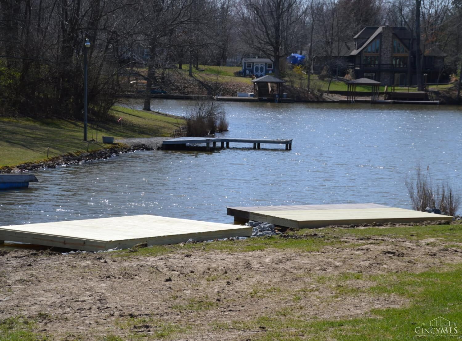 Property Photo:  5 Wagon Wheel Circle  OH 45171 