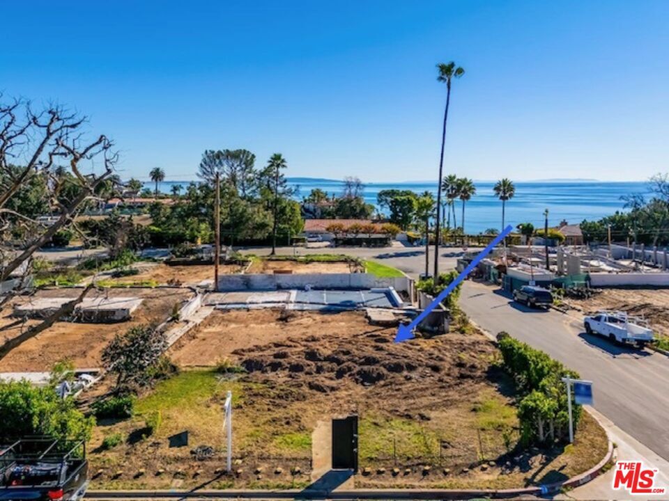 Property Photo:  16866 Livorno Dr  CA 90272 