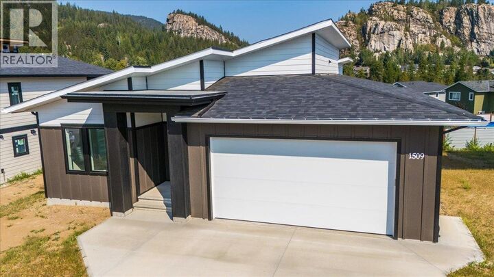 Property Photo: 1509 Aspen Lane BC V1N 4X8